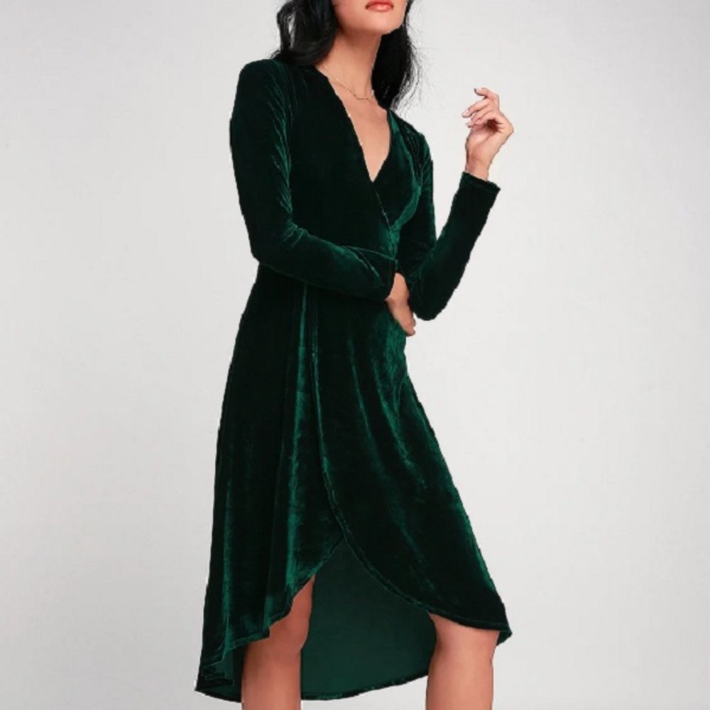 Emerald Green Velvet Long Sleeve Midi Dress
